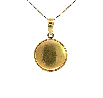 18Ct Tri-Toned Gold Decorative Pendant