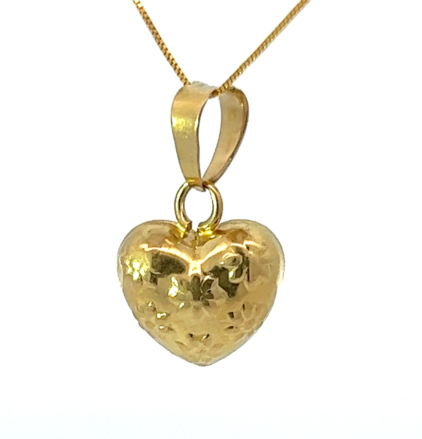 18Ct Yellow Gold Heart Pendant