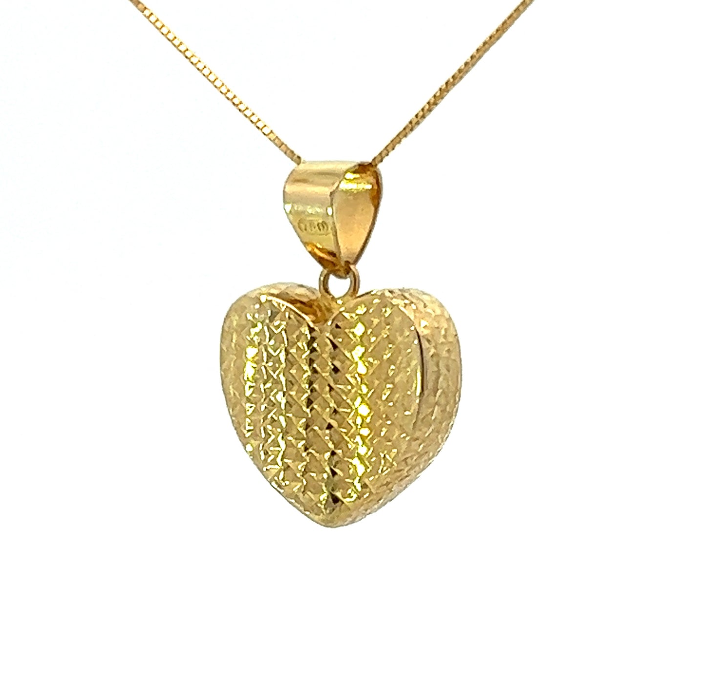 18Ct Yellow Gold Heart Pendant