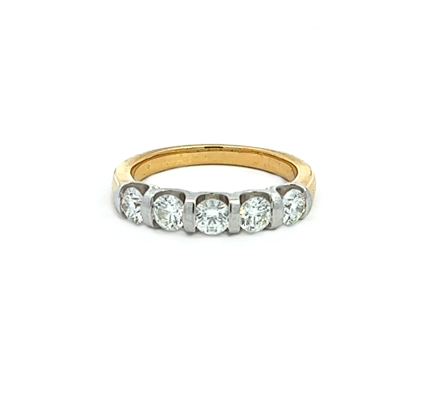 18Ct Yellow Gold Scalloped Edge Diamond Ring