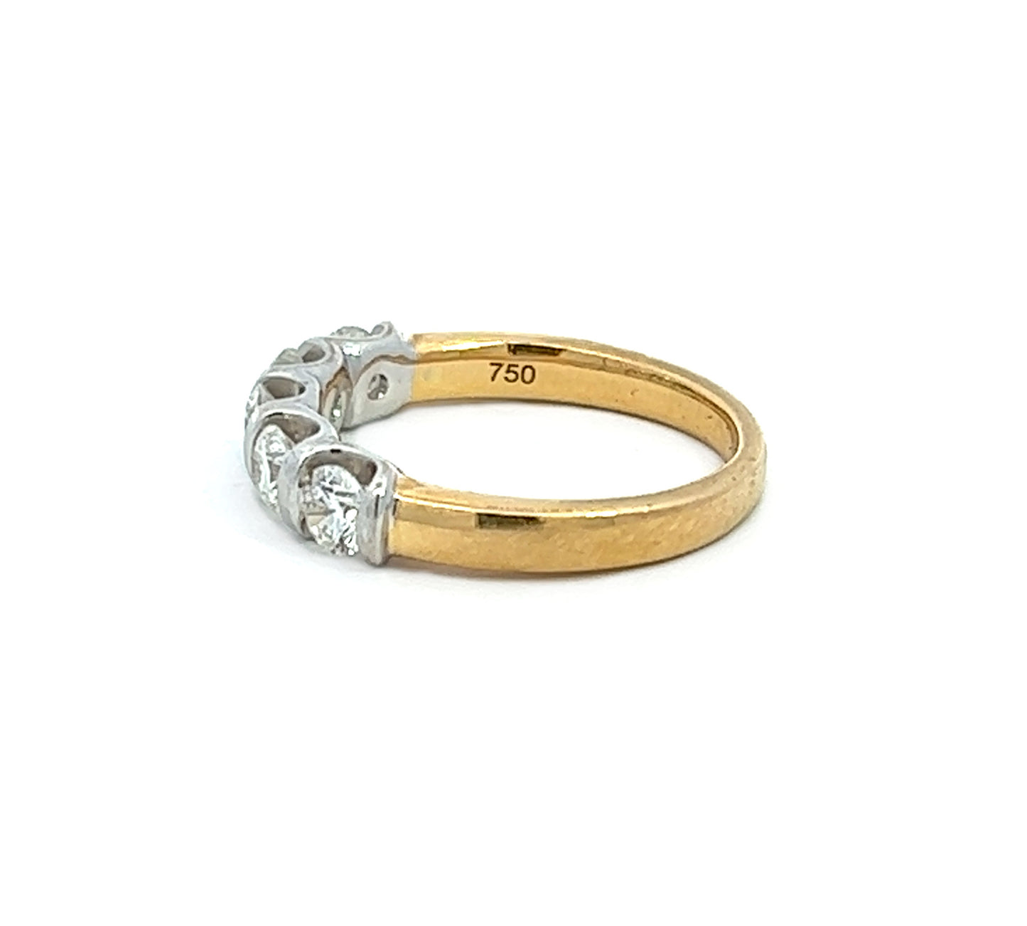 18Ct Yellow Gold Scalloped Edge Diamond Ring