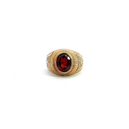 9Ct Yellow Gold Red Gemstone Signet Ring