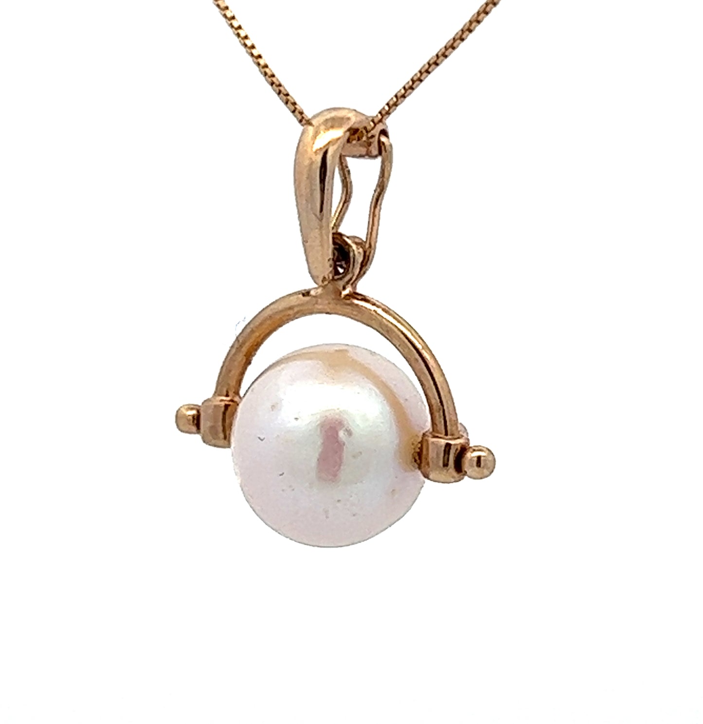 9Ct Yellow Gold Freshwater Cultured Pearl Spinner Pendant