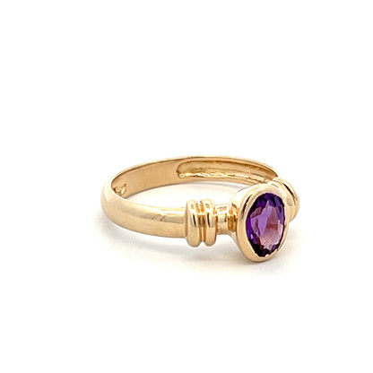 9Ct Yellow Gold Oval Cut Amethyst Ring