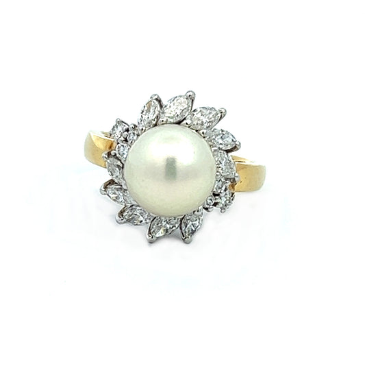 18Ct Yellow Gold Mikimoto Pearl & Diamond Ring