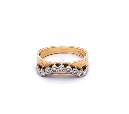 18Ct Yellow Gold Vintage Contoured Diamond Ring