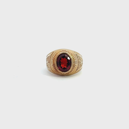 9Ct Yellow Gold Red Gemstone Signet Ring