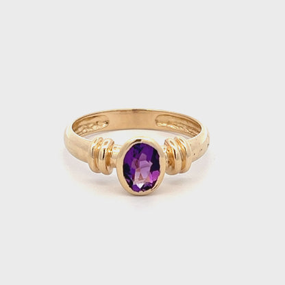 9Ct Yellow Gold Oval Cut Amethyst Ring