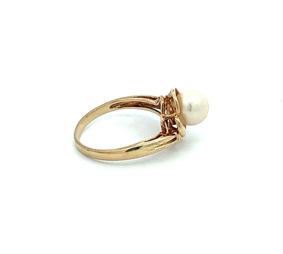 9Ct Yellow Gold Faux Pearl Ring