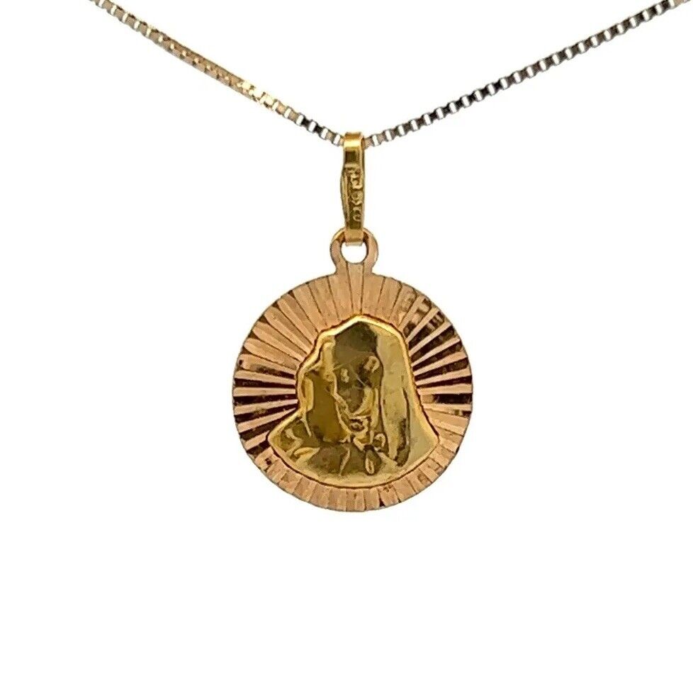 18Ct Yellow Gold Mother Mary With Aura Background Medallion Pendant