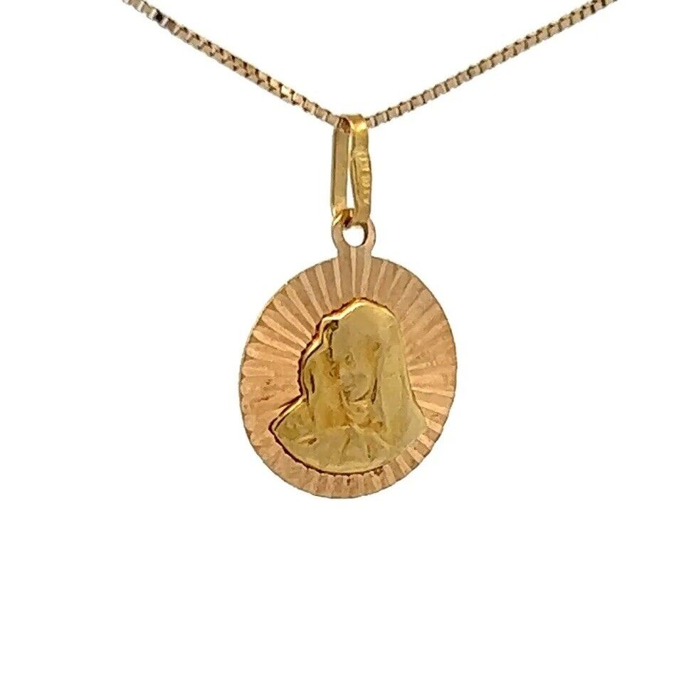 18Ct Yellow Gold Mother Mary With Aura Background Medallion Pendant