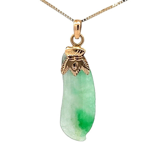 18Ct Yellow Gold Vintage Irregular Jade Pendant