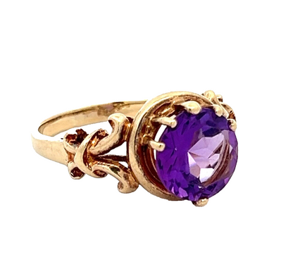 9Ct Yellow Gold Vintage Purple Stone Cocktail Ring