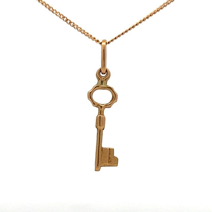 18Ct Yellow Gold Vintage Estate Key Charm Pendant