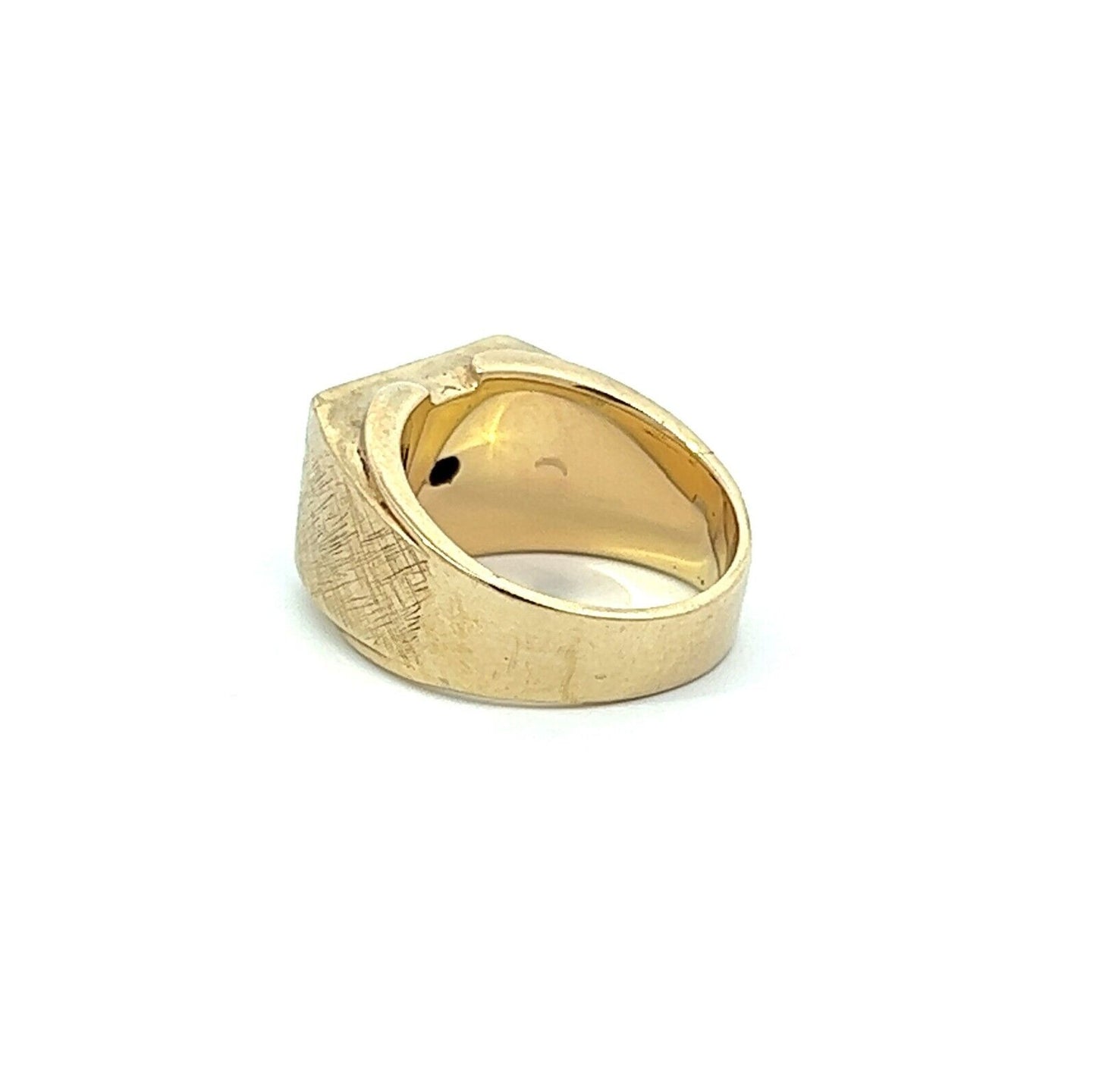 18Ct Yellow Gold Mens Sapphire Signet Ring