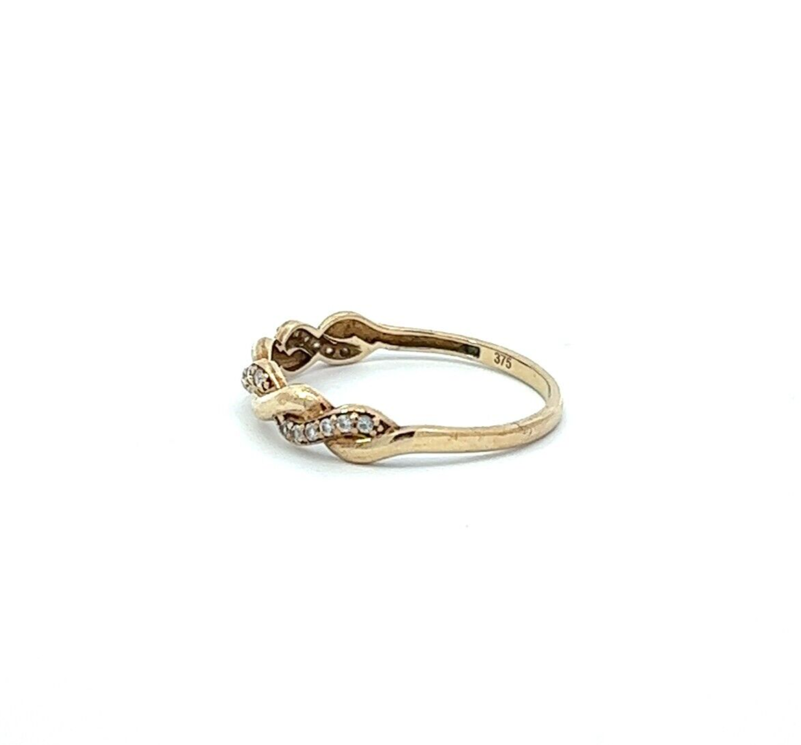 9Ct Yellow Gold CZ Twisted Ring