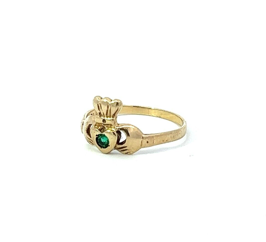 9Ct Yellow Gold Green Gemstone Claddagh Ring