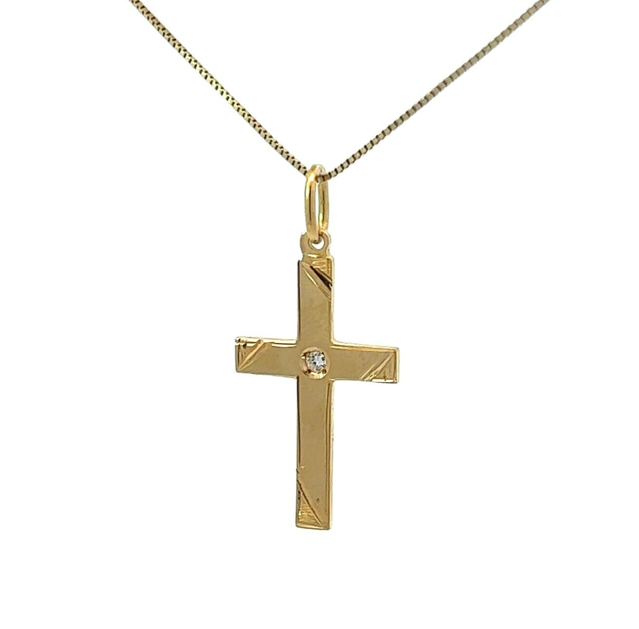 18Ct Yellow Gold Diamond Cross Pendant