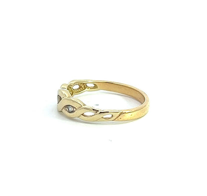 18Ct Yellow Gold Twisted Band Ring