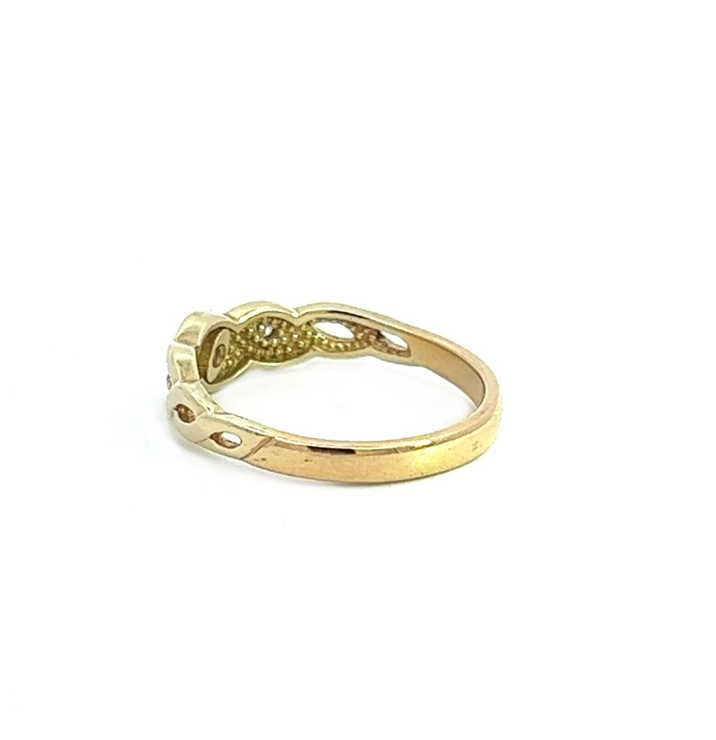 18Ct Yellow Gold Twisted Band Ring