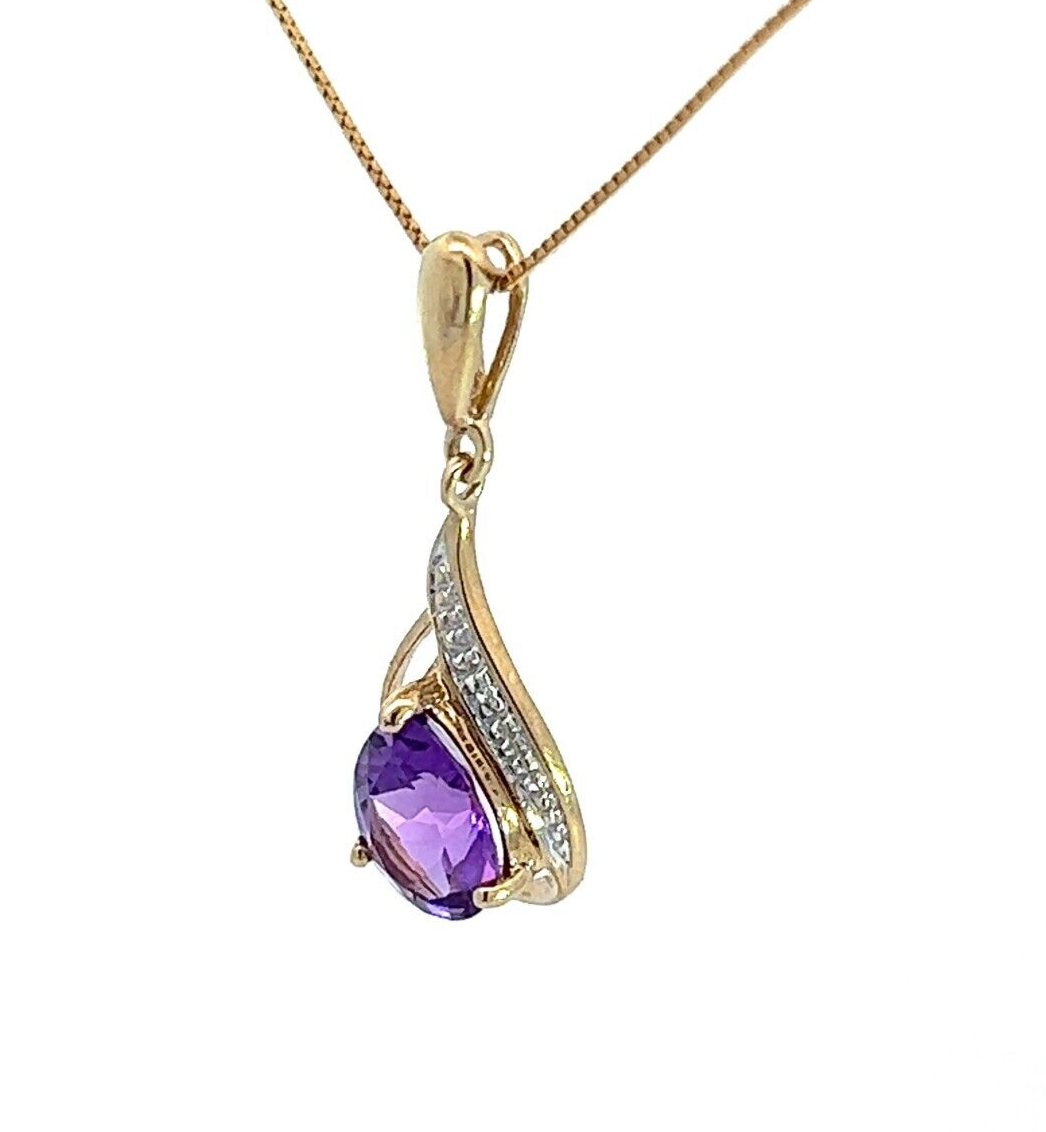 9Ct Yellow Gold Purple Gemstone Pendant