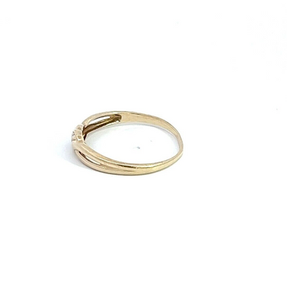 9Ct Yellow Gold Band With Diamond Accents