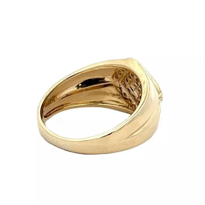 9Ct Yellow Gold 0.15 Carat TW Diamond Men's Ring