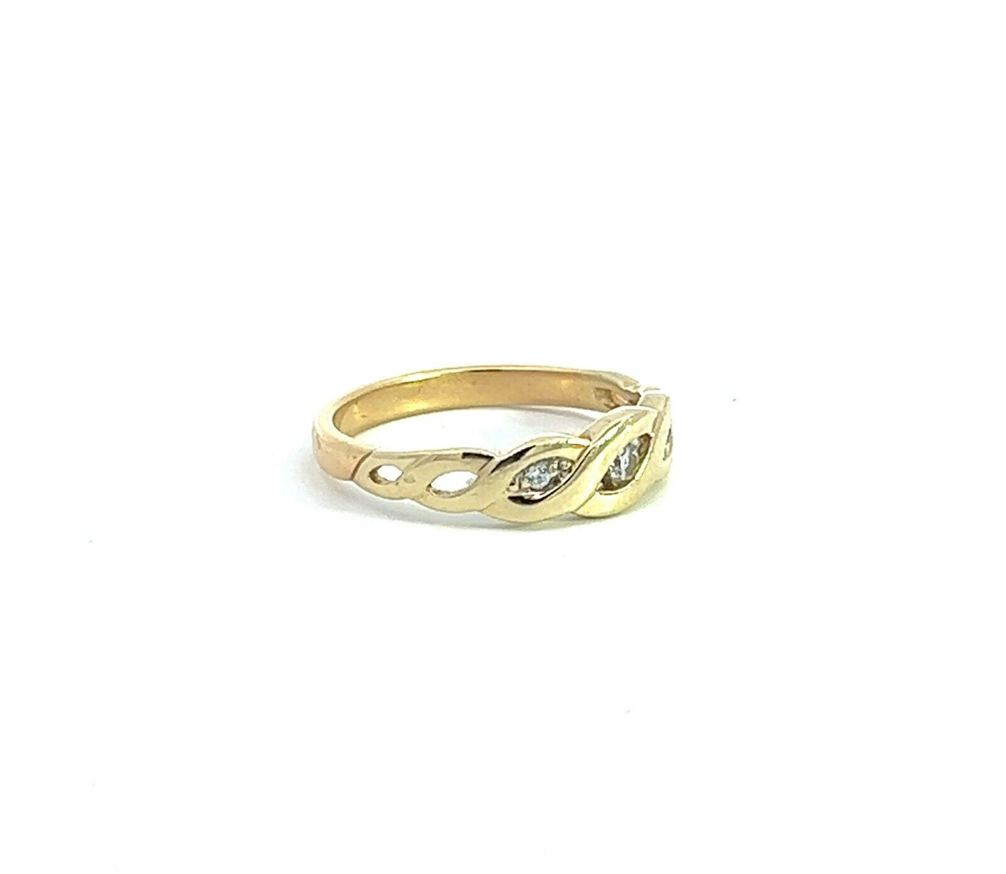 18Ct Yellow Gold Twisted Band Ring