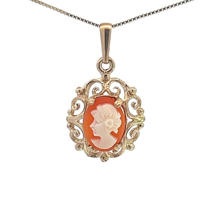 9Ct Yellow Gold Cameo Pendant