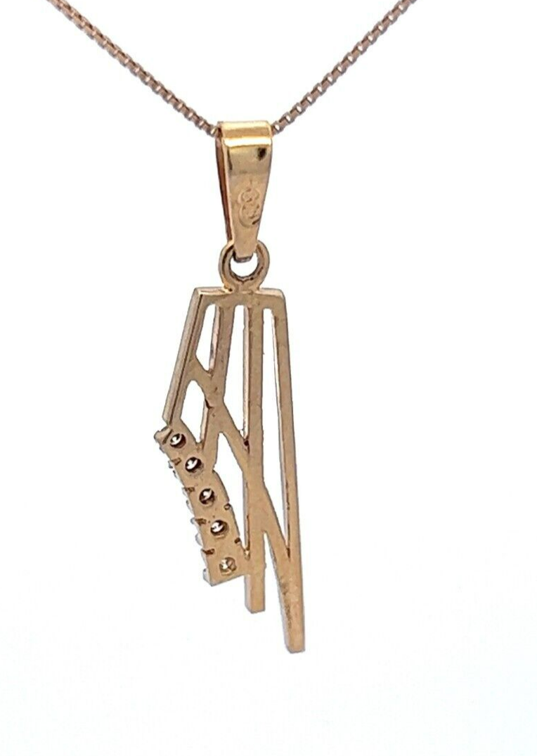 9Ct Yellow Gold Diamond Detail Pendant