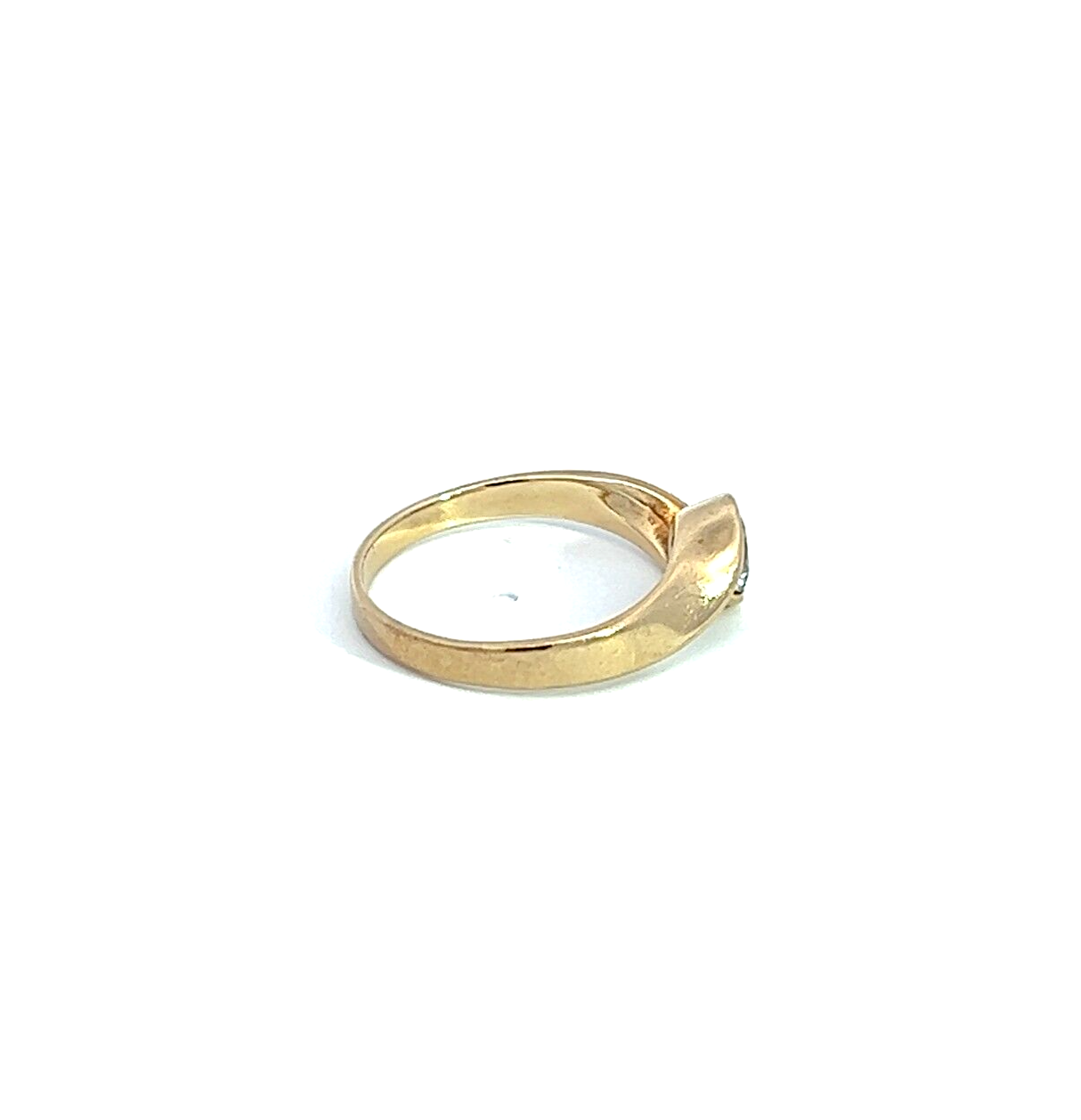 9Ct Yellow Gold Solitaire CZ Ring