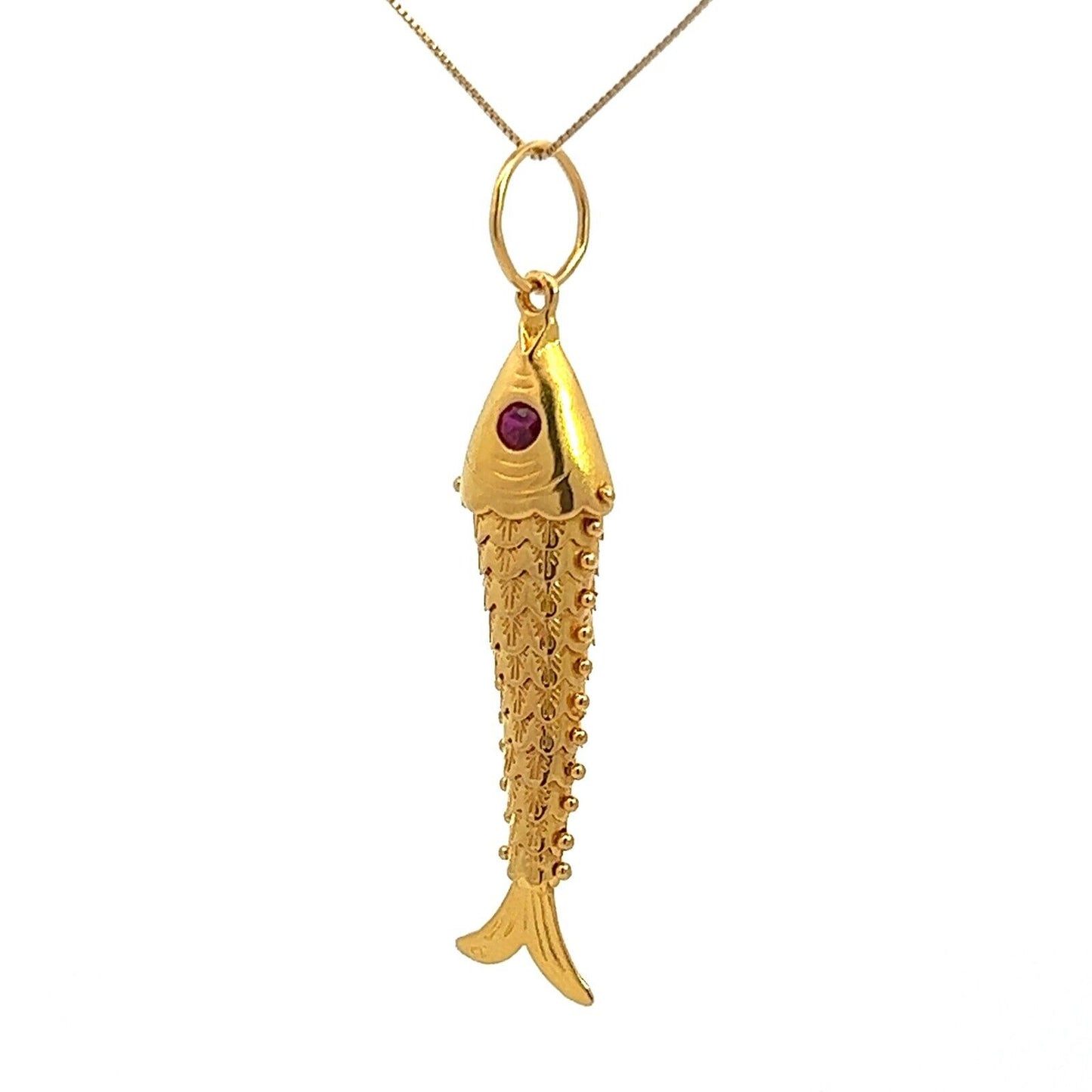 22Ct Yellow Gold Large Movable Fish Pendant