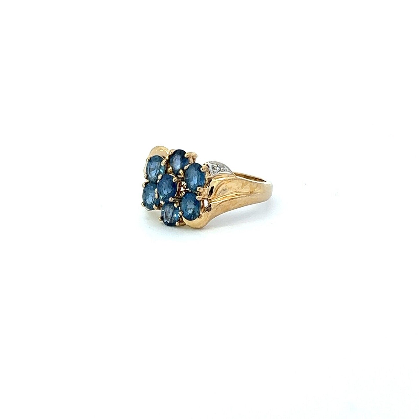 9Ct Yellow Gold Blue Stone Floral Ring