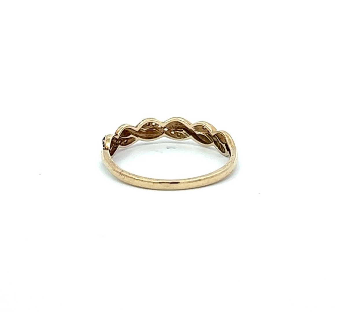 9Ct Yellow Gold CZ Twisted Ring