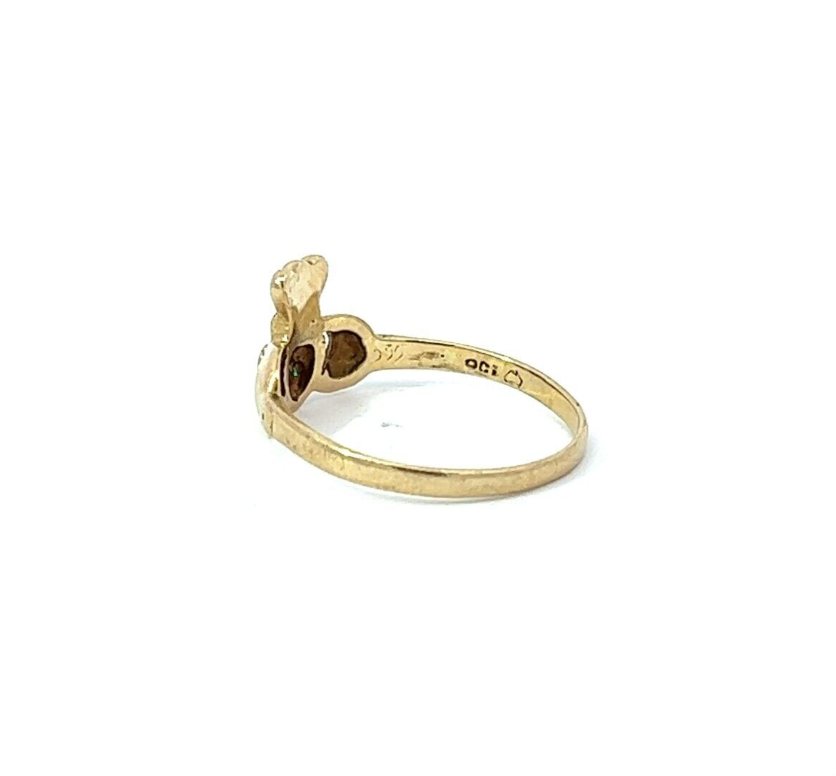 9Ct Yellow Gold Green Gemstone Claddagh Ring