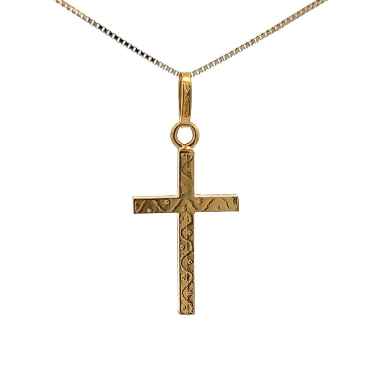 18Ct Yellow Gold Vintage Wave & Dot Detailed Diamond Cross Pendant