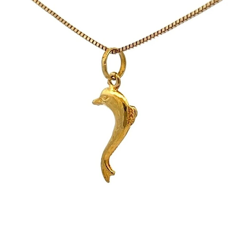 18Ct Yellow Gold Vintage Dolphin Charm Pendant