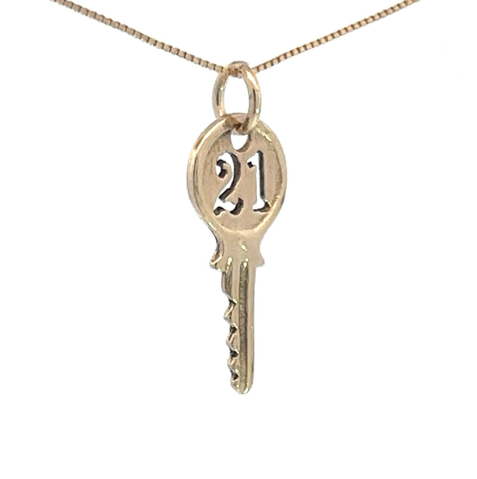 21st key pendant deals gold