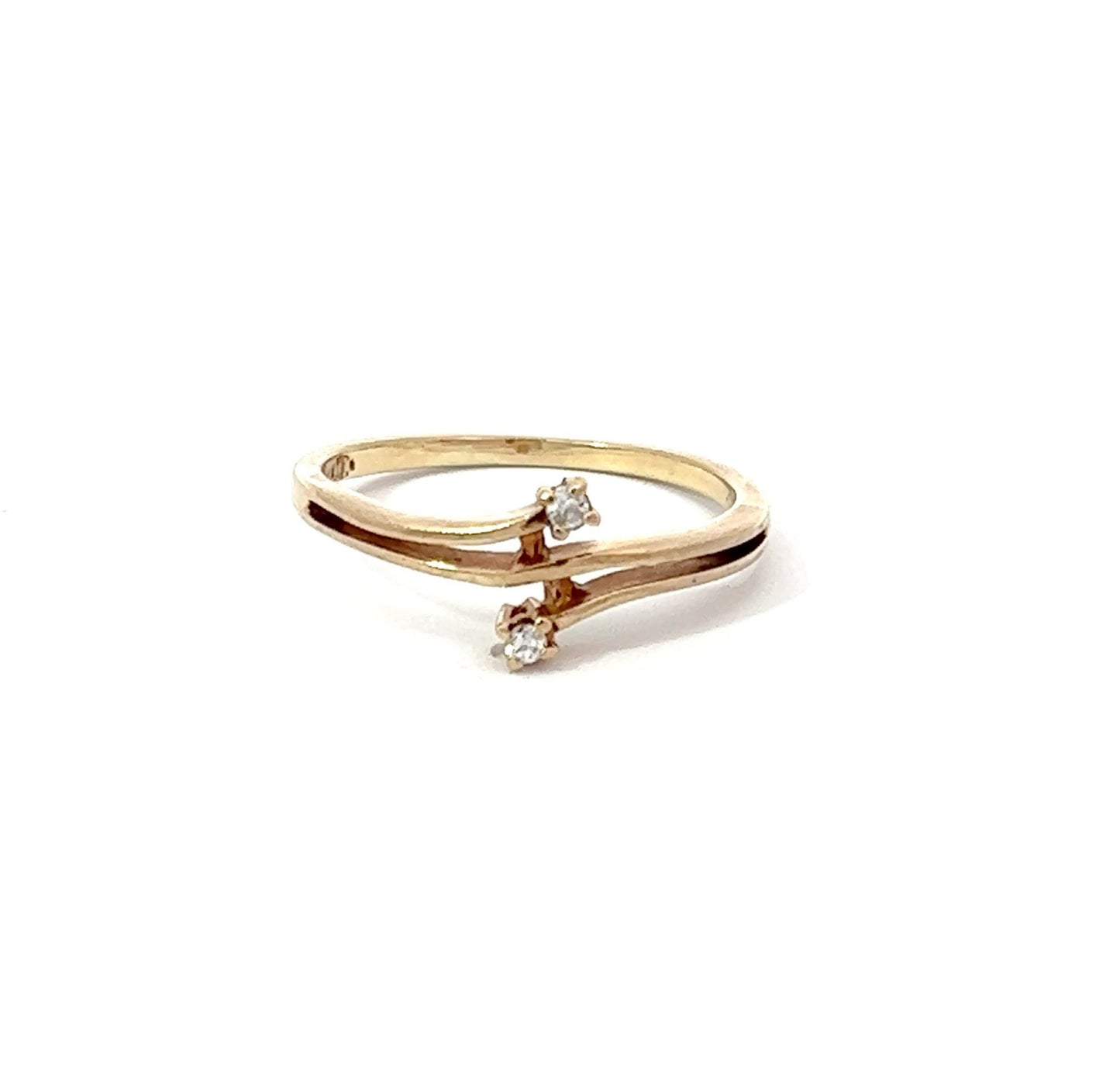 9Ct Yellow Gold Diamond Split Shank Ring